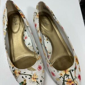Soft Style Floral Women's Flats